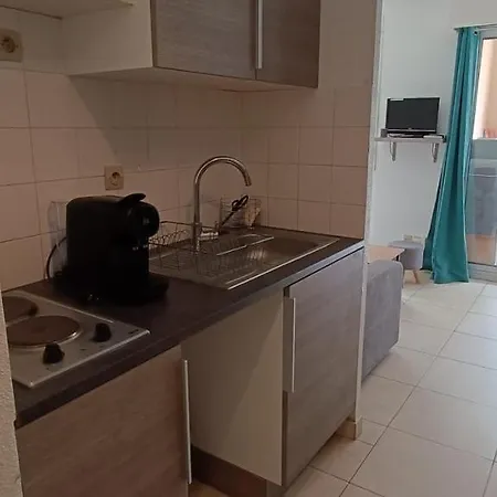 Beautiful Of 27m In The Center Of Frejus! * Frejus