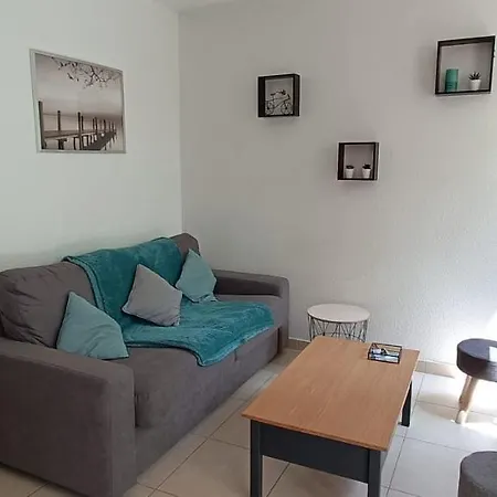 Beautiful Of 27m In The Center Of Frejus! Frejus